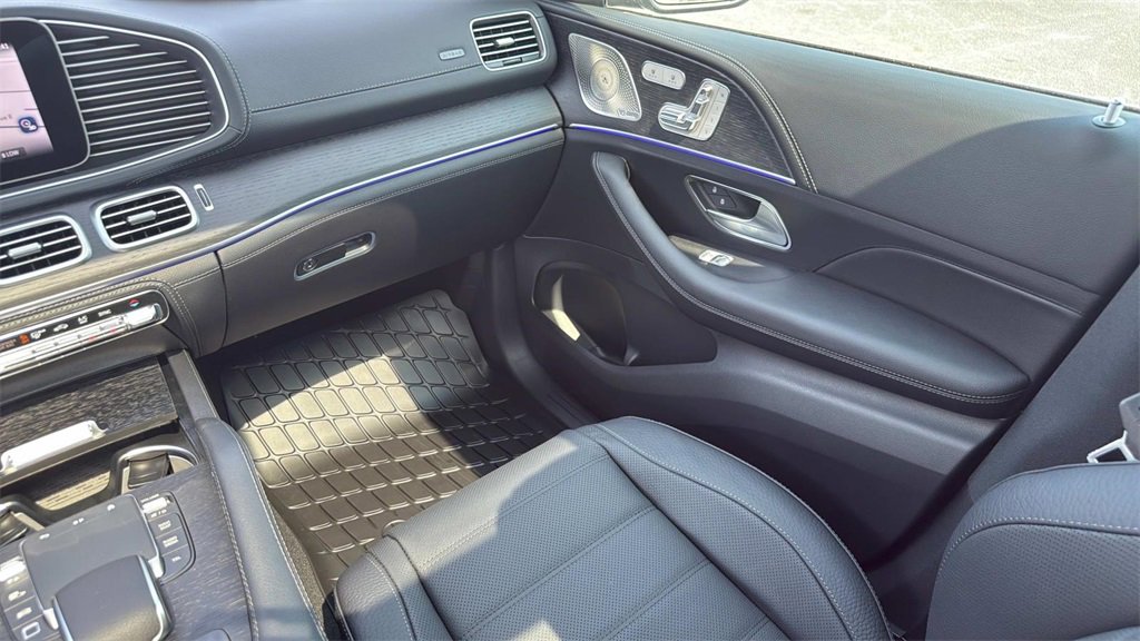 New 2025 Mercedes-Benz GLS 580 GLS  580 image 28