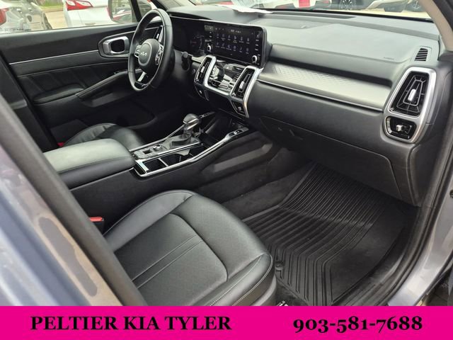 Certified 2022 Kia Sorento SX image 14