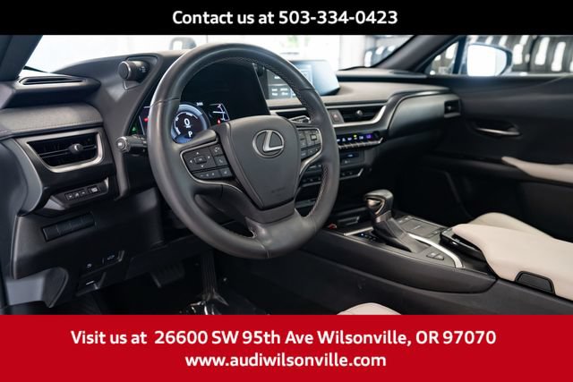 Used 2022 Lexus UX 250h w/ Premium Package AWD/4WD image 26