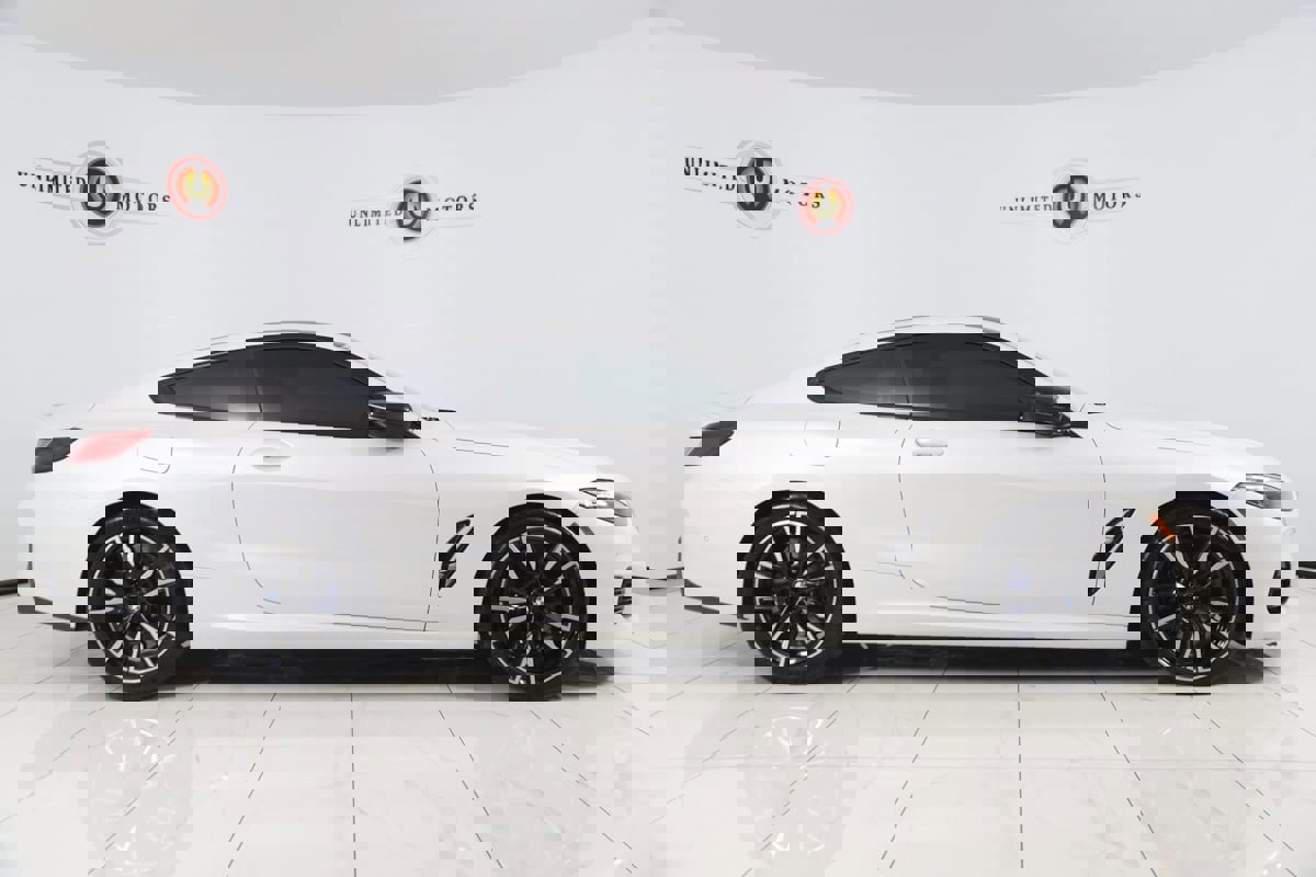 Used 2024 BMW M850i xDrive Coupe image 2