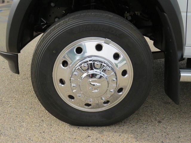 New 2023 RAM 5500 Tradesman w/ Chrome Appearance Group RWD image 20