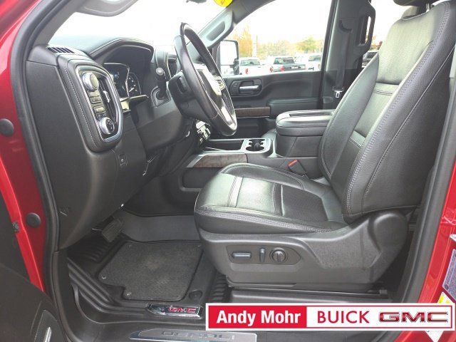 Used 2022 GMC Sierra 3500 Denali w/ Denali Ultimate Package AWD/4WD image 32