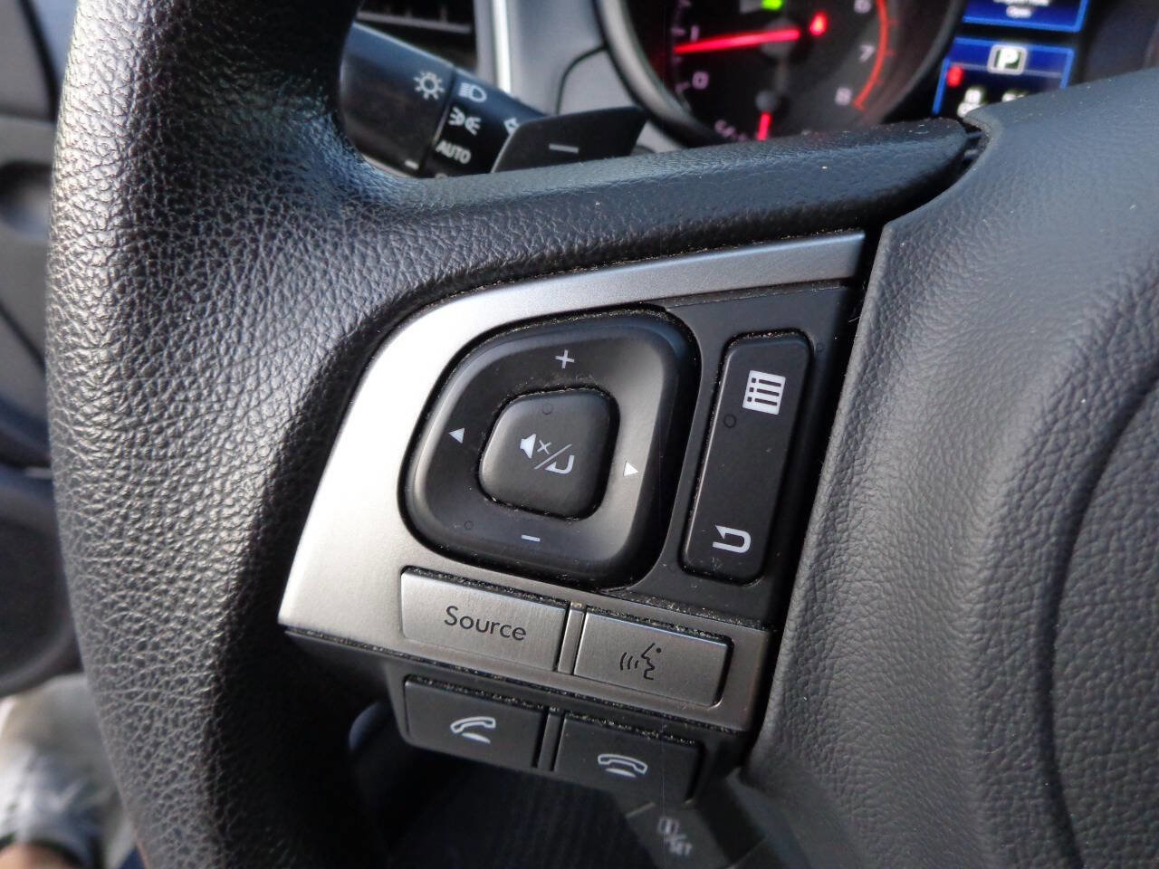 Used 2015 Subaru Legacy 2.5i image 22