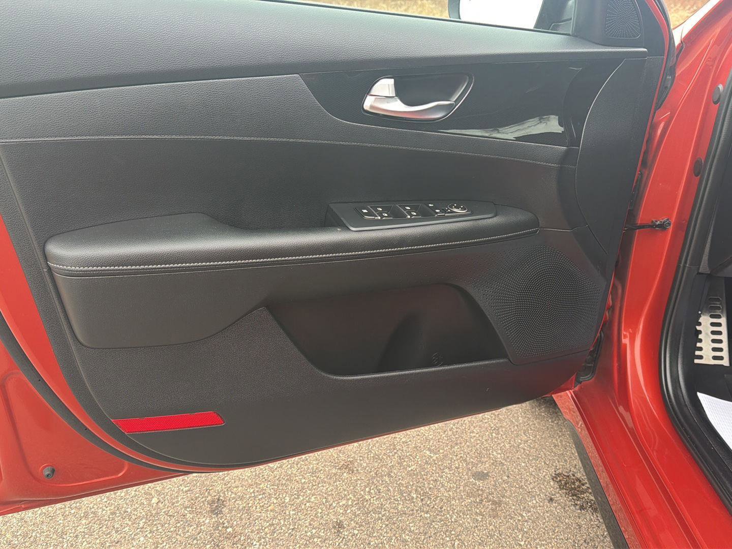 Used 2021 Kia Forte GT-Line image 12