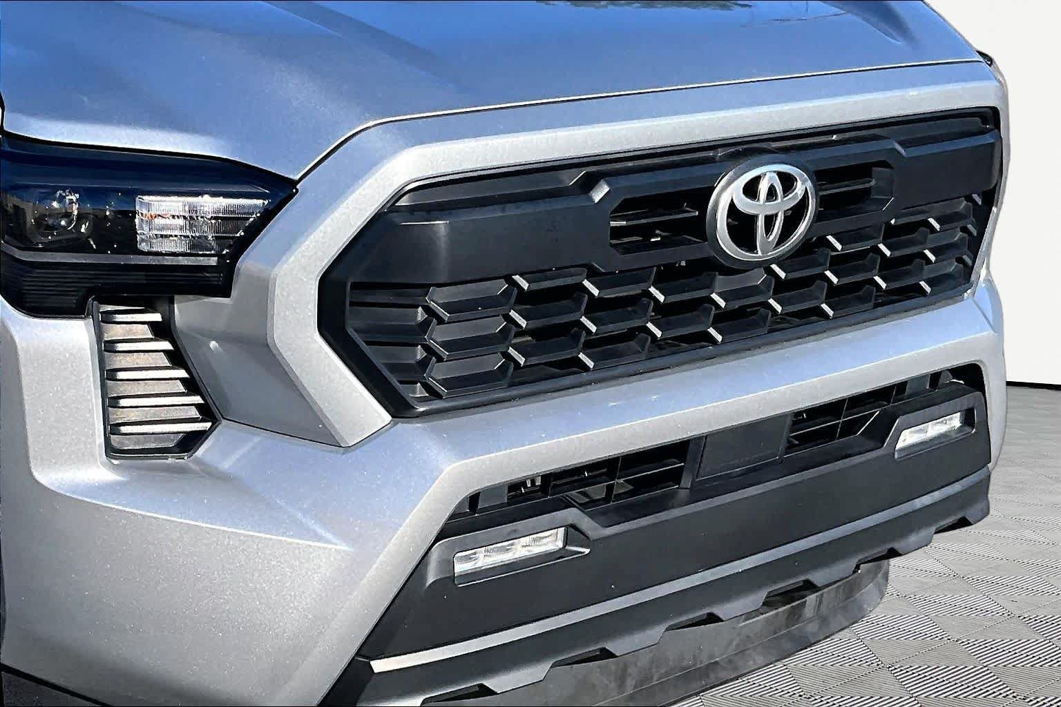 Certified 2024 Toyota Tacoma TRD Sport RWD image 30