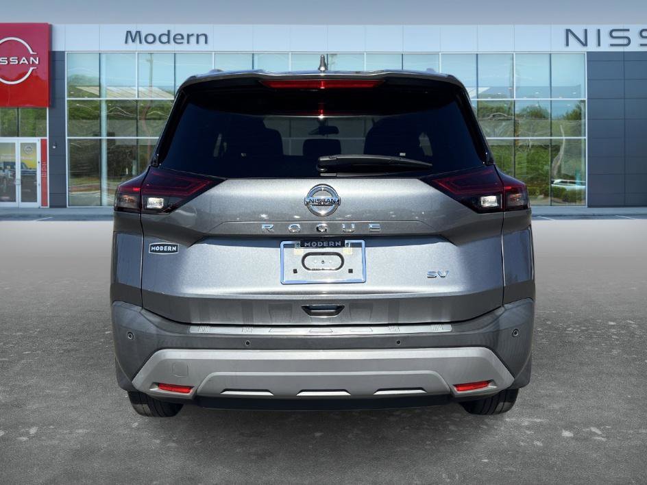 Certified 2021 Nissan Rogue SV w/ Premium Package image 6