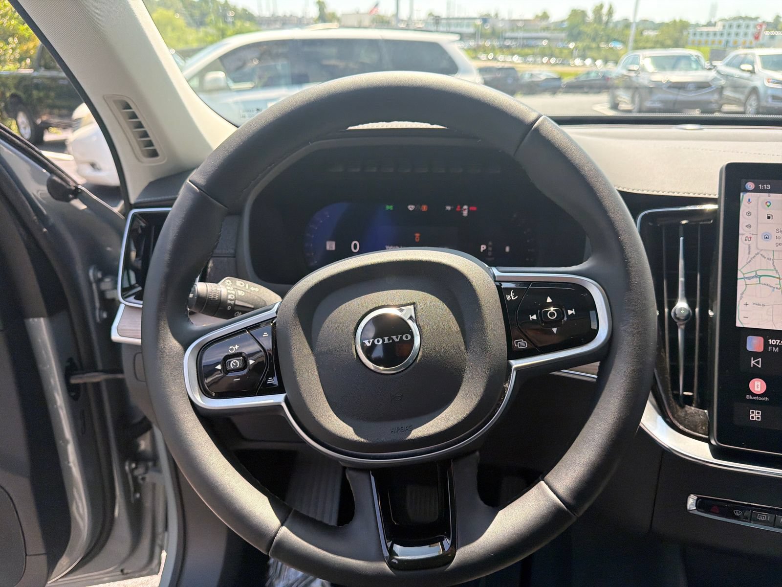 Used 2025 Volvo XC90 B5 Plus AWD/4WD image 14