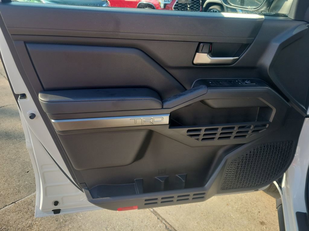 Certified 2025 Toyota Tacoma TRD Sport image 11