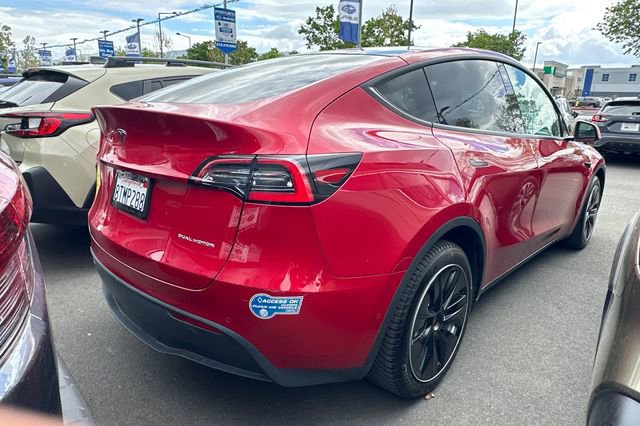 Used 2021 Tesla Model Y Long Range image 5