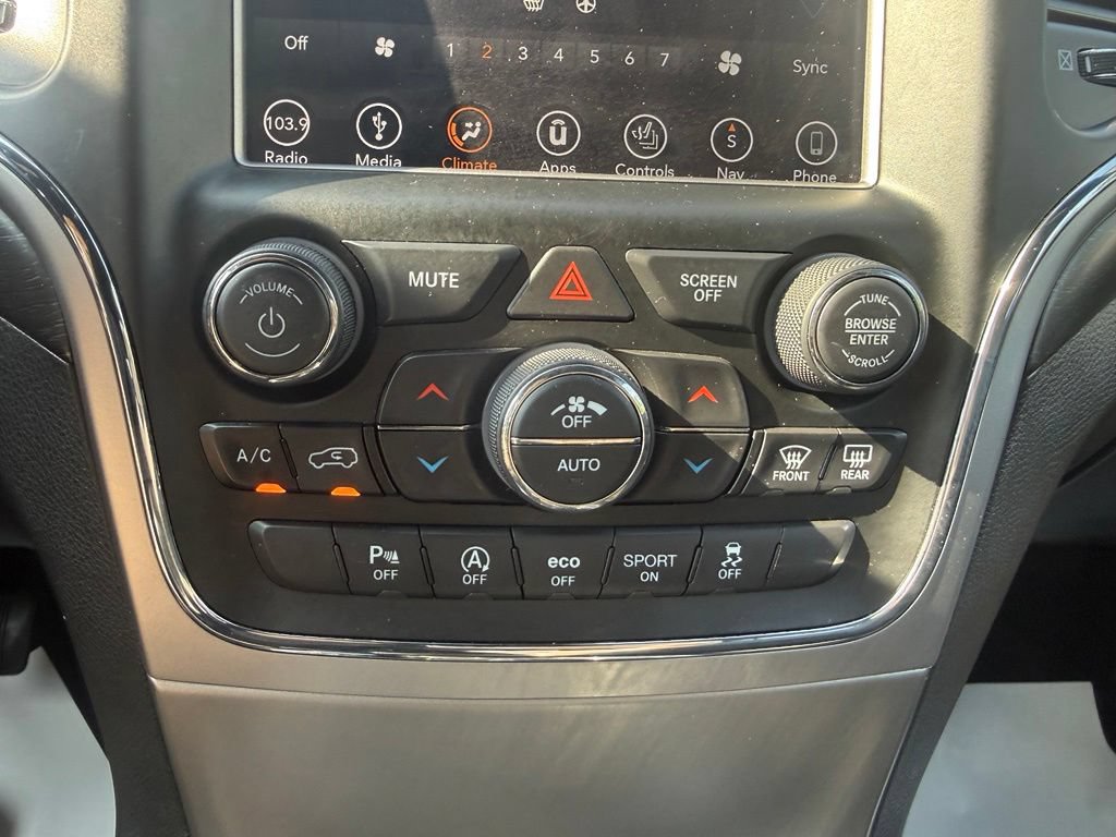 Used 2018 Jeep Grand Cherokee Altitude AWD/4WD image 21