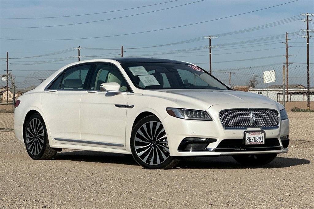 Used 2018 Lincoln Continental Black Label w/ Rear-seat Package image 2