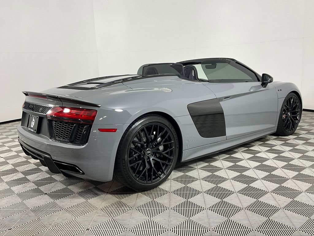 Used 2018 Audi R8 V10 plus image 5