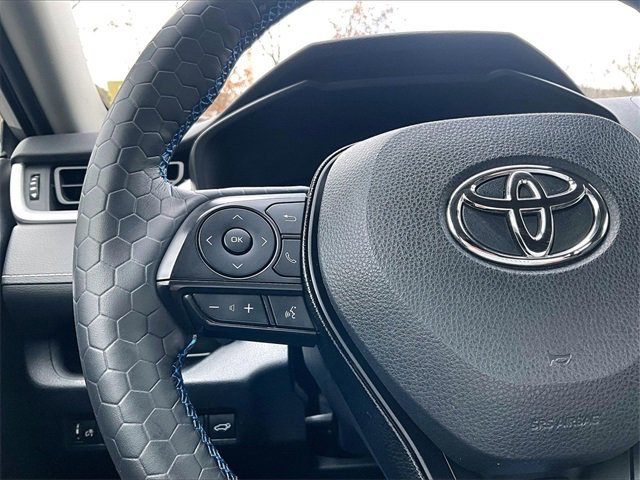 Used 2019 Toyota RAV4 XLE image 24