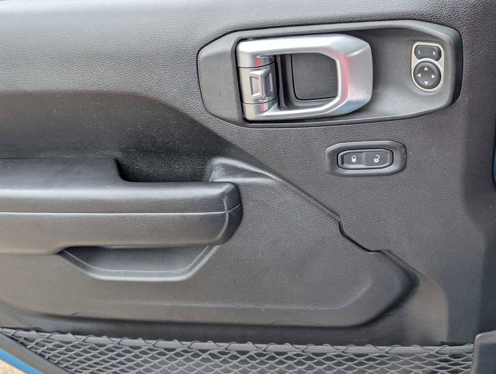 Used 2020 Jeep Wrangler Unlimited Sport S w/ Sun And Sound Package image 25