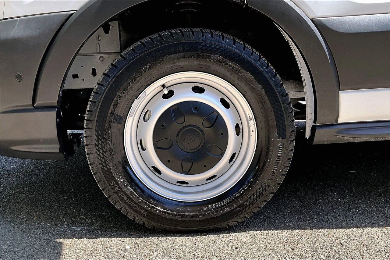 Used 2025 Ford Transit 150 Low Roof w/ Load Area Protection Package image 33