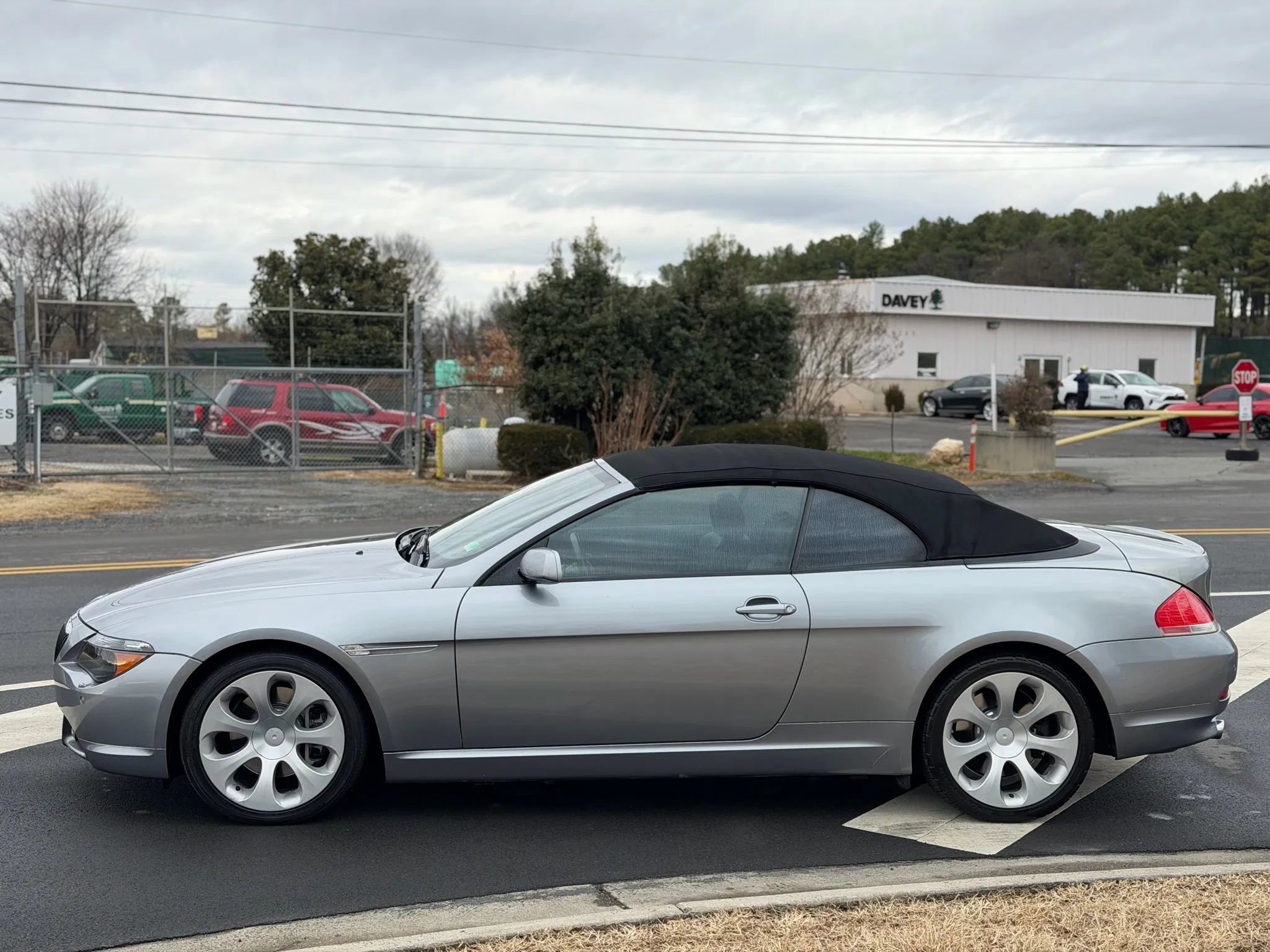 Used 2006 BMW 650i Convertible image 5