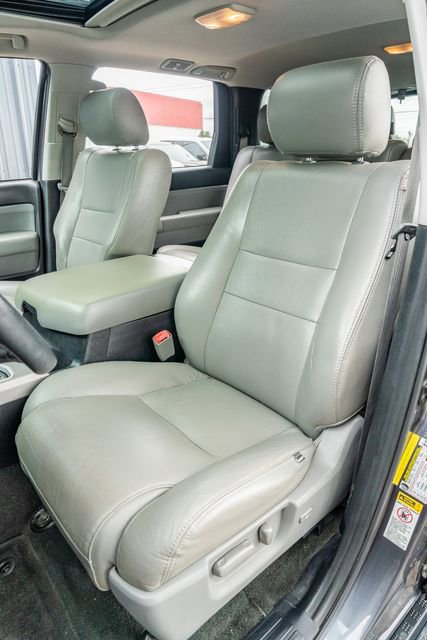 Used 2013 Toyota Sequoia SR5 image 19