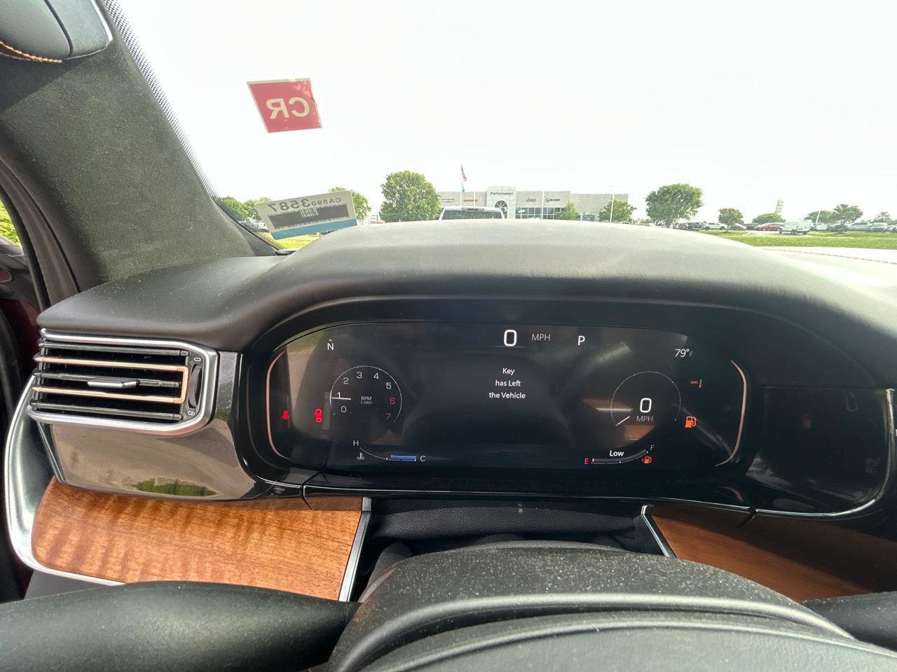 Used 2024 Jeep Grand Wagoneer Series III w/ Rear-Seat Entertainment Group AWD/4WD image 22