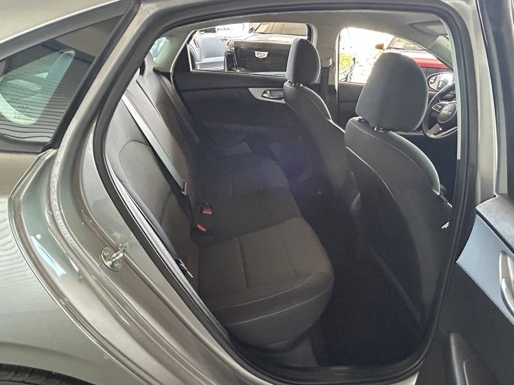 Used 2024 Kia Forte LXS FWD image 34