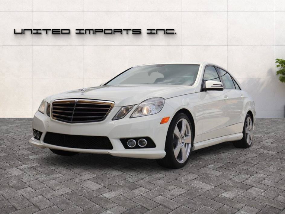 Used 2010 Mercedes-Benz E 350 Sport image 3