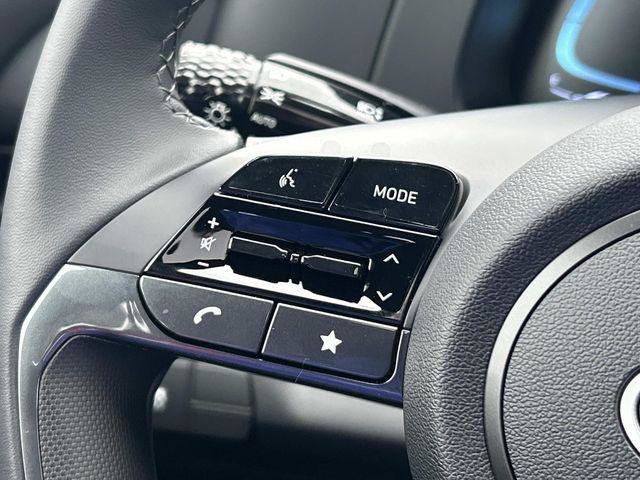 New 2026 Hyundai Elantra SEL Sport FWD image 8