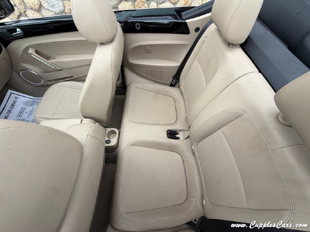 Used 2014 Volkswagen Beetle TDI FWD image 21