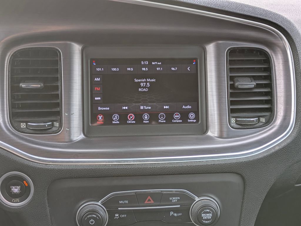 Used 2018 Dodge Charger SXT w/ Blacktop Package RWD image 19