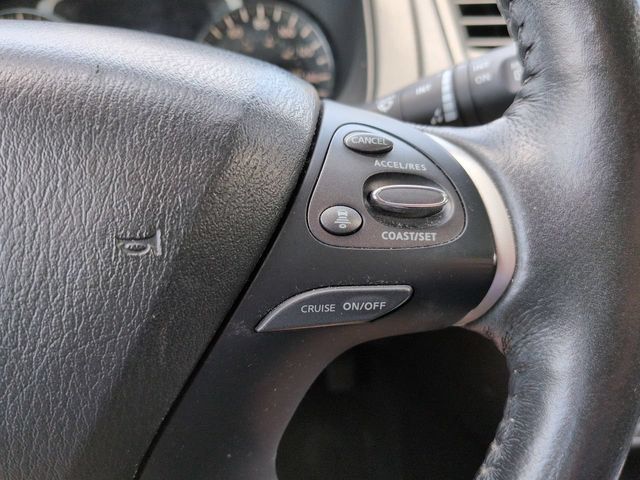 Used 2020 Nissan Pathfinder SL w/ Cargo Package FWD image 28