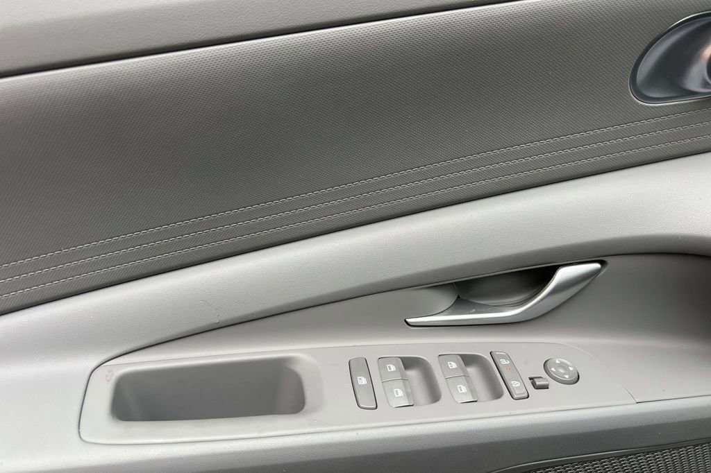 New 2026 Hyundai Elantra Blue image 9