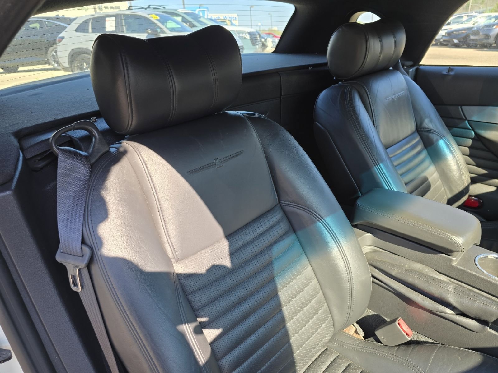 Used 2002 Ford Thunderbird image 12