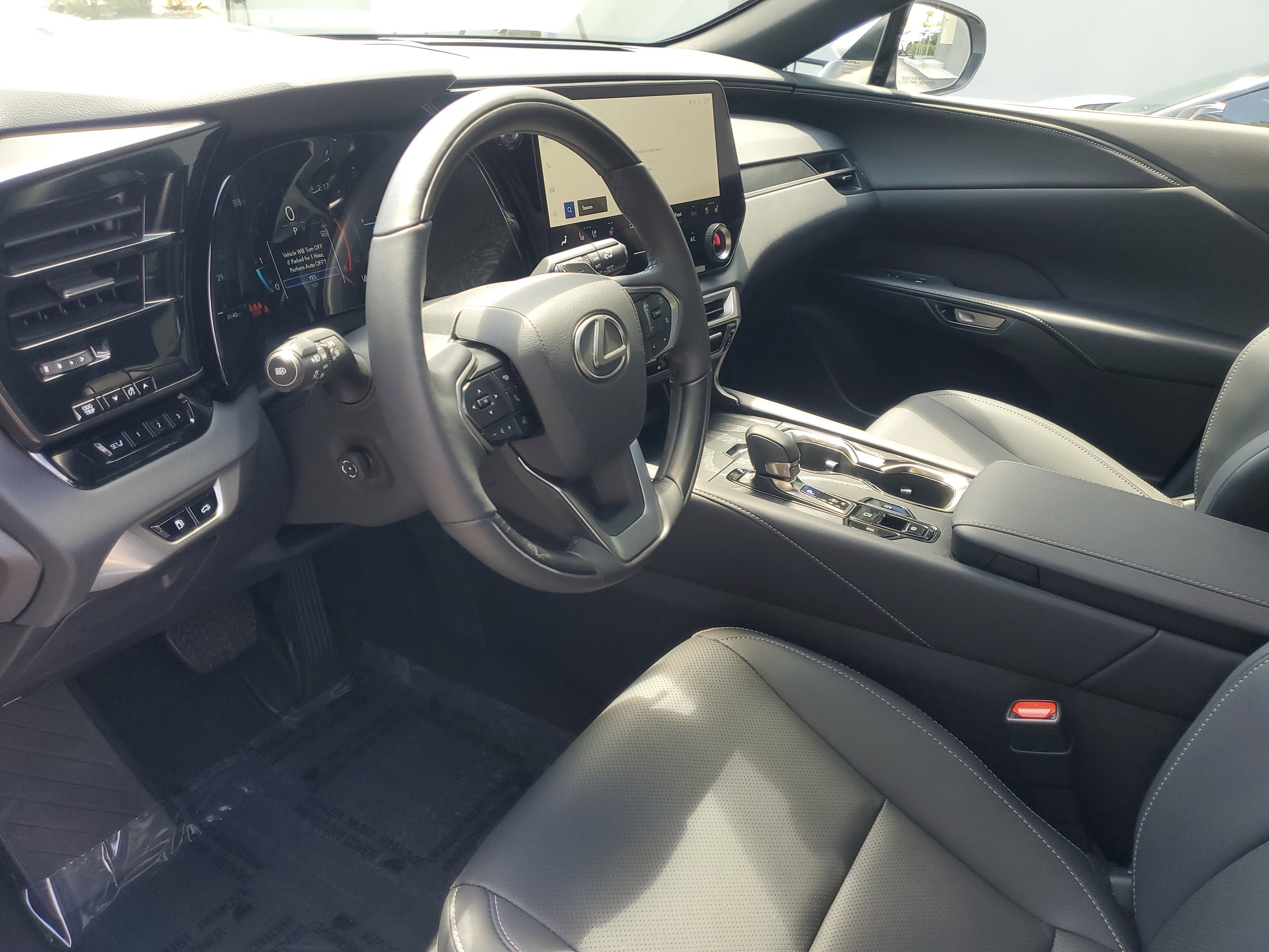 Used 2025 Lexus RX 350 Premium FWD image 16