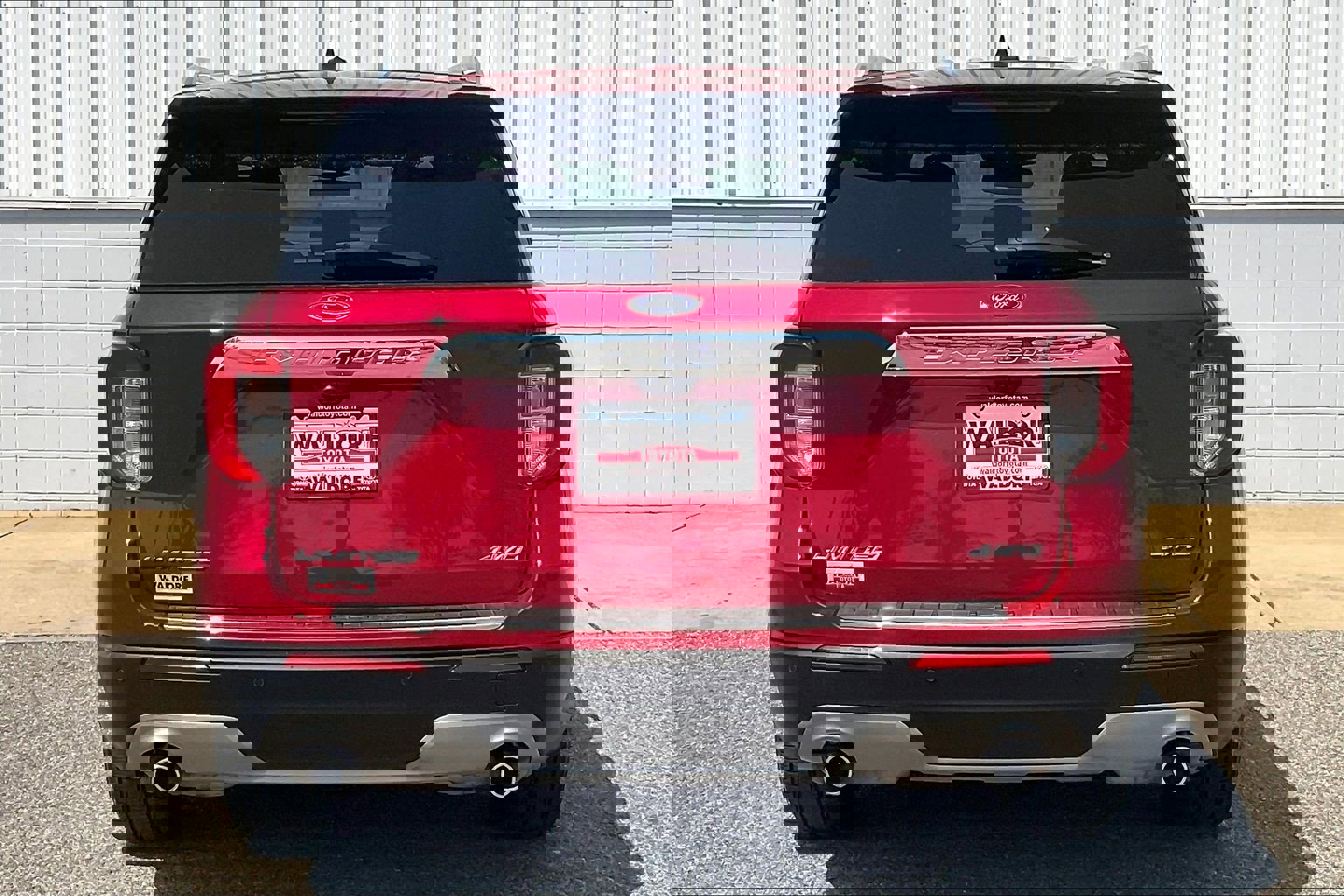 Used 2021 Ford Explorer Limited w/ Equipment Group 301A image 5