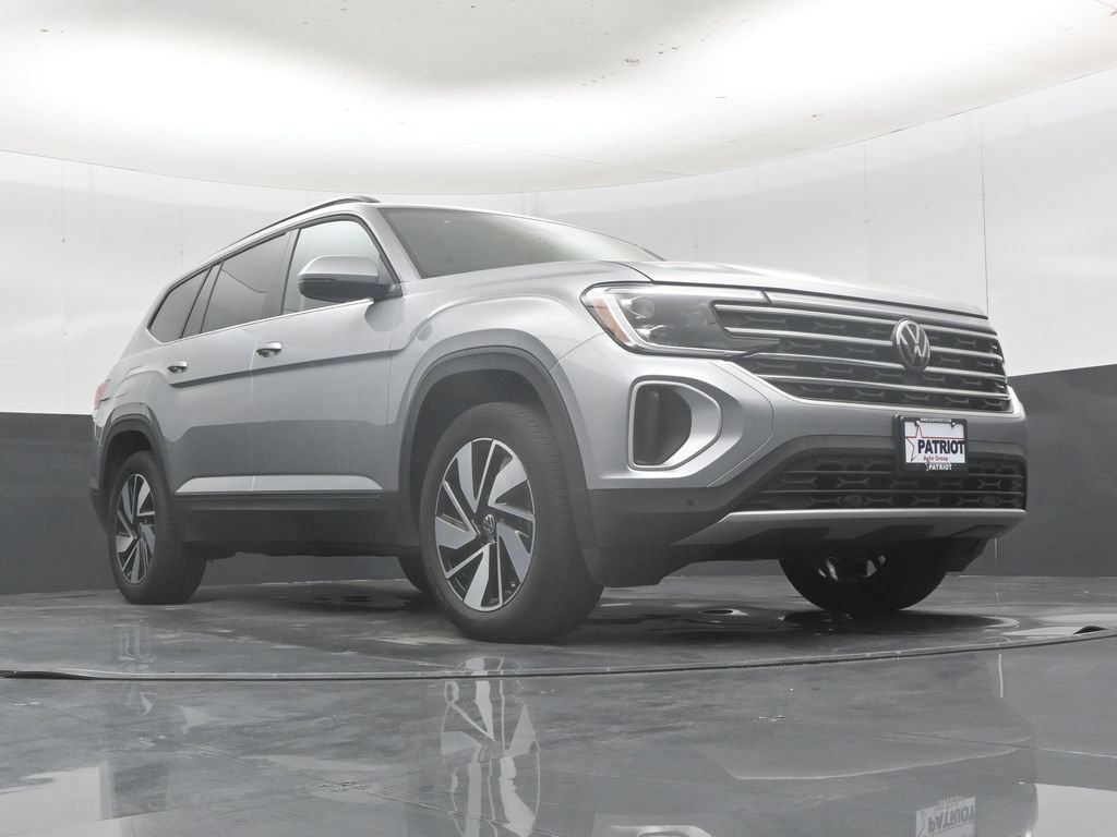Used 2025 Volkswagen Atlas SE FWD image 55