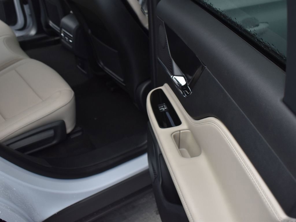 New 2025 Lincoln Corsair Grand Touring w/ Jet Appearance Package image 14