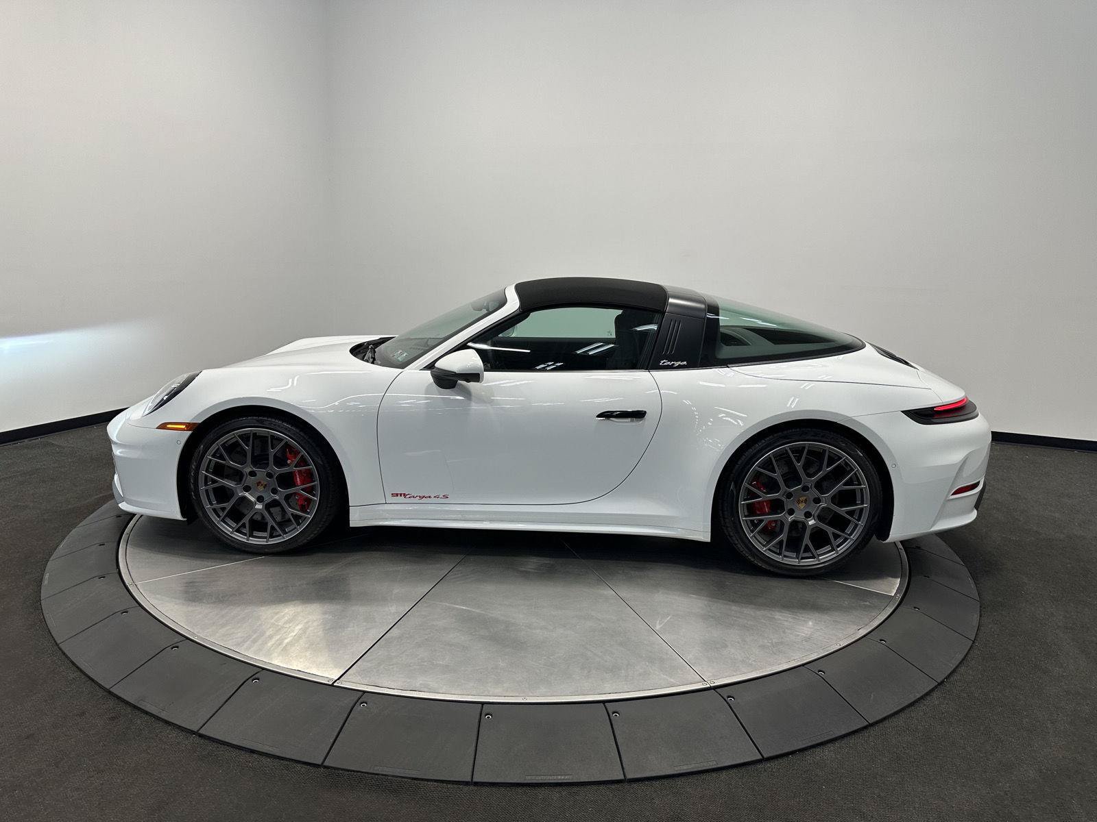 New 2026 Porsche 911 Targa 4S AWD/4WD image 2