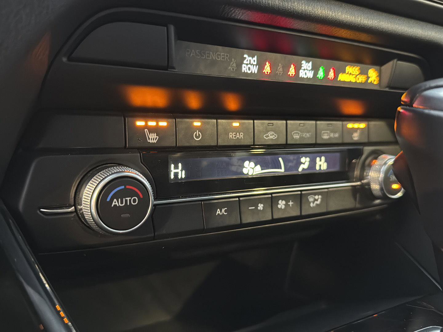 Used 2023 MAZDA CX-9 Touring image 24