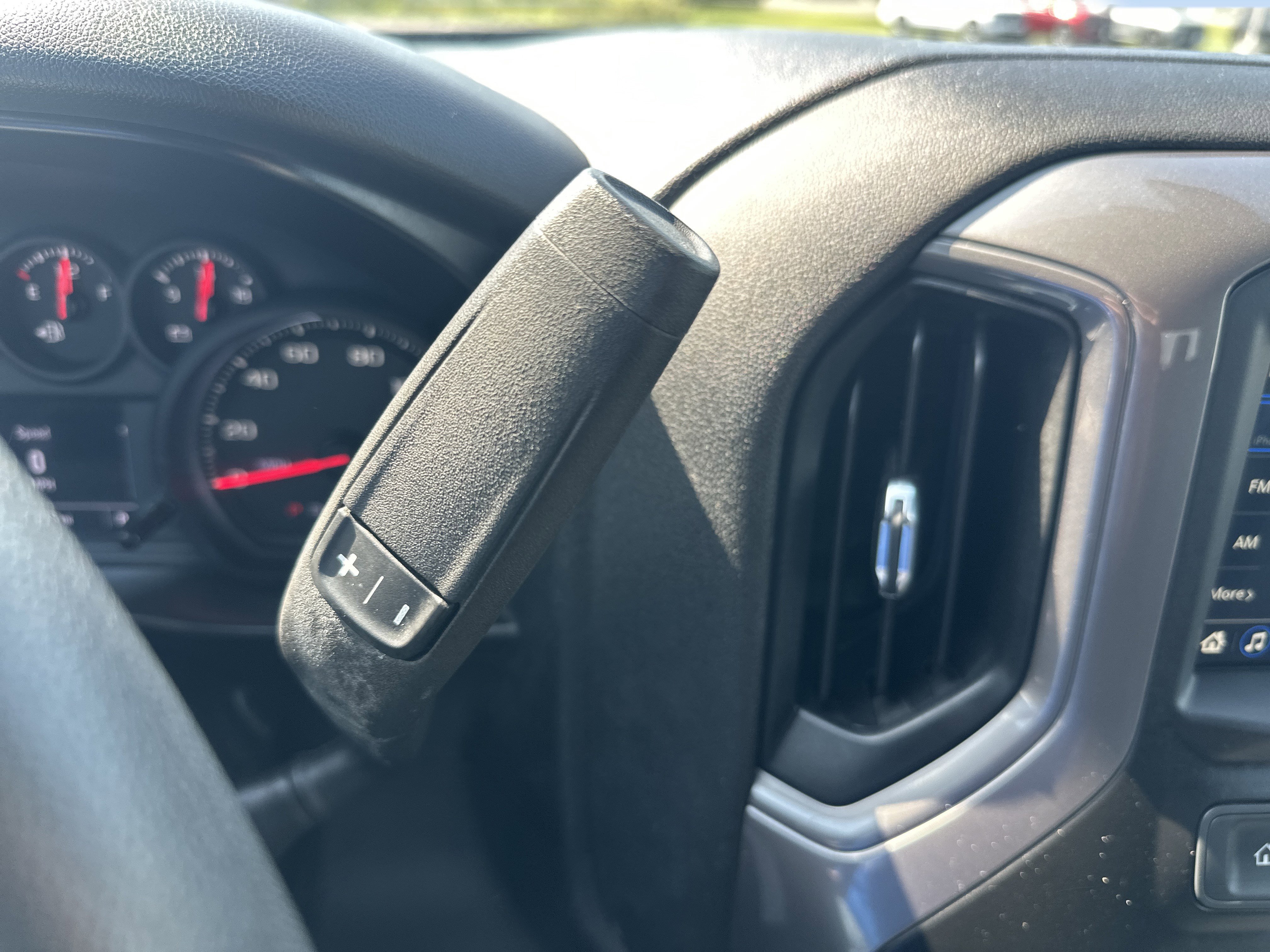 Certified 2019 Chevrolet Silverado 1500 Custom w/ Custom Convenience Package AWD/4WD image 13