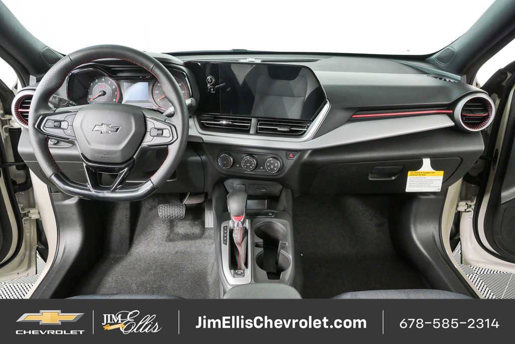 New 2026 Chevrolet Trax RS w/ Sunroof Package FWD image 17
