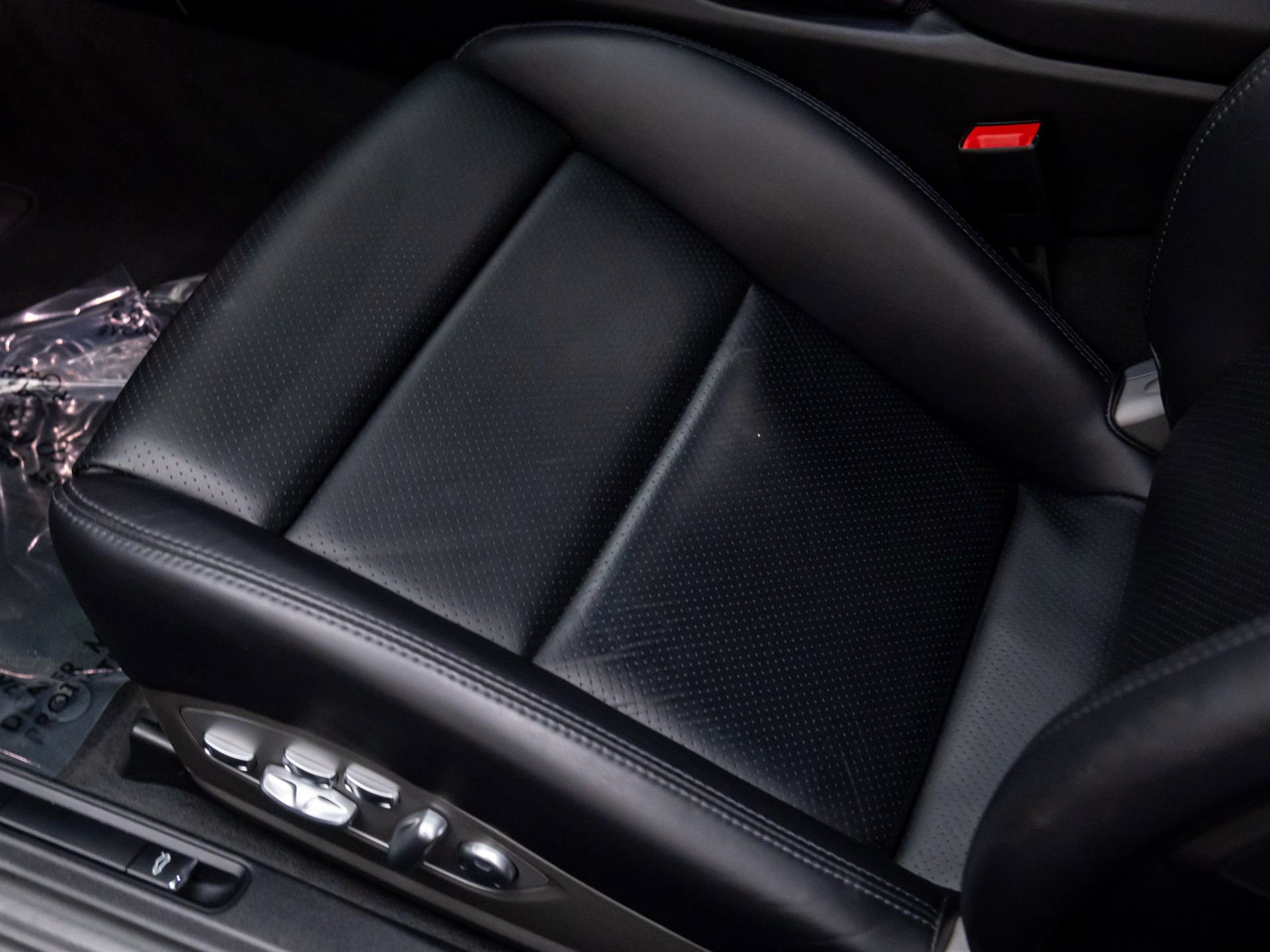 Used 2017 Porsche 911 Turbo S image 18