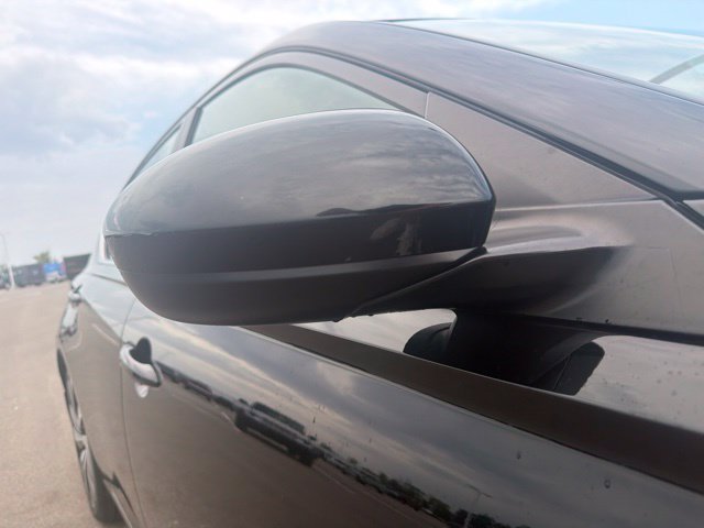 Used 2020 Nissan Altima 2.5 SR FWD image 5