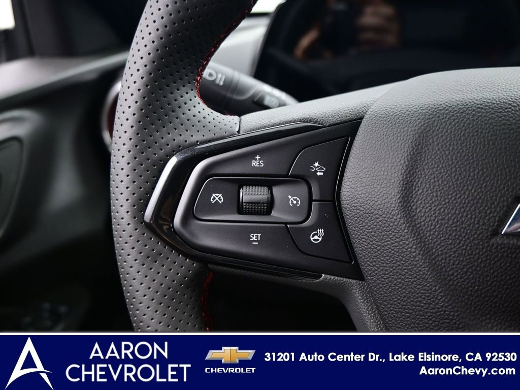 New 2026 Chevrolet Trax RS w/ Sunroof Package FWD image 15
