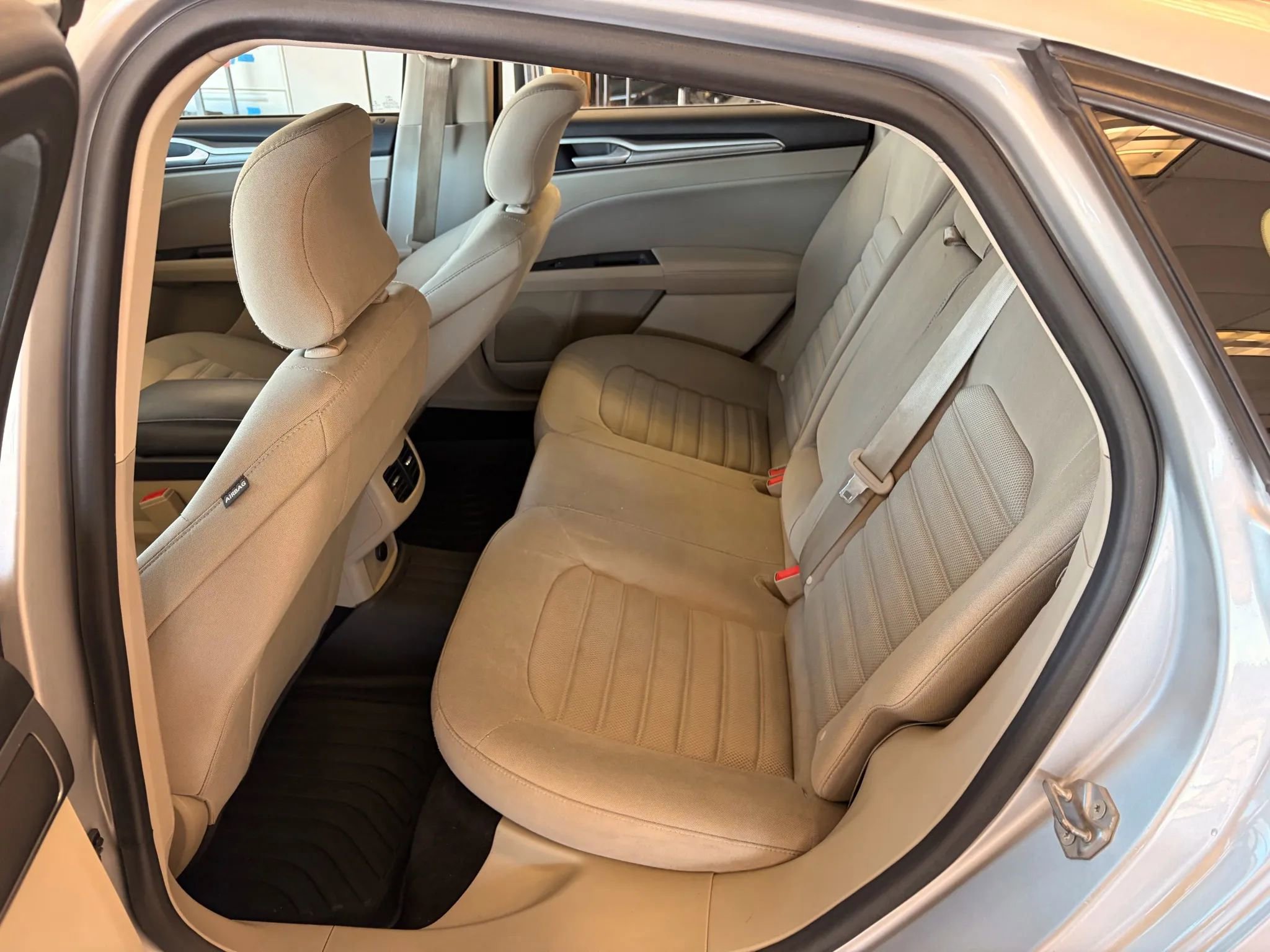 Used 2019 Ford Fusion SE image 53