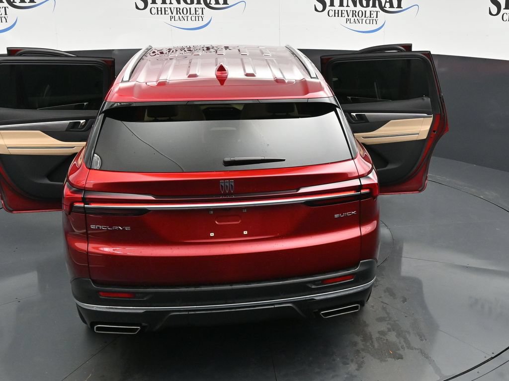 Used 2025 Buick Enclave Preferred w/ Power Package FWD image 35
