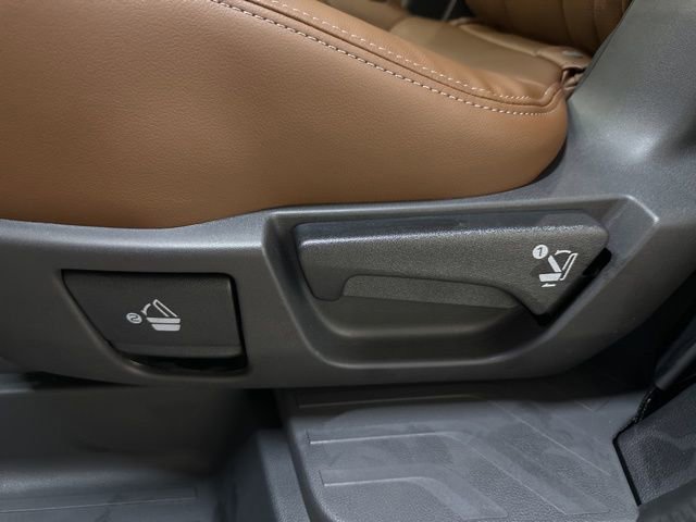 New 2025 Subaru Ascent Touring image 32