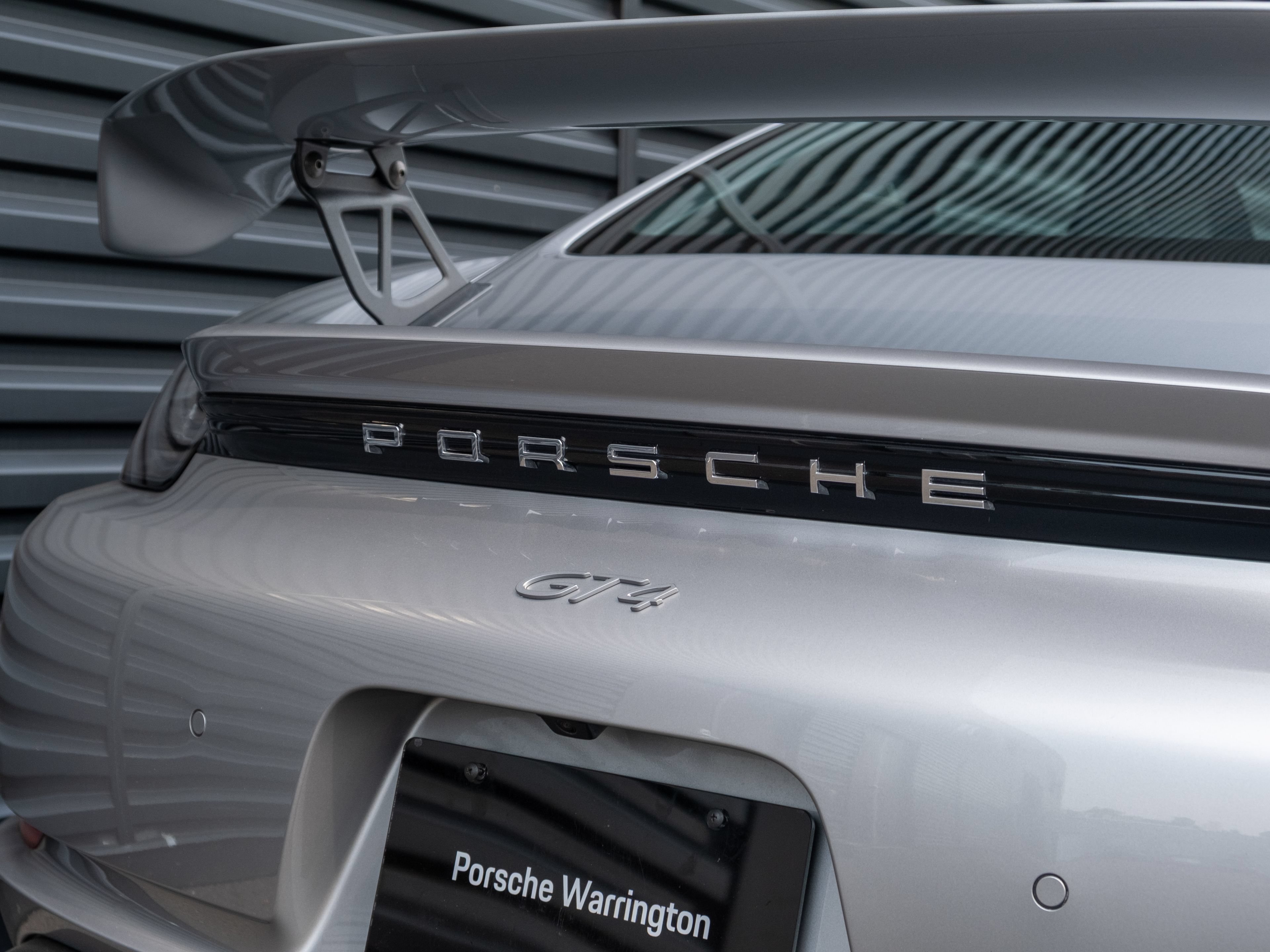 Certified 2021 Porsche 718 Cayman GT4 RWD image 21