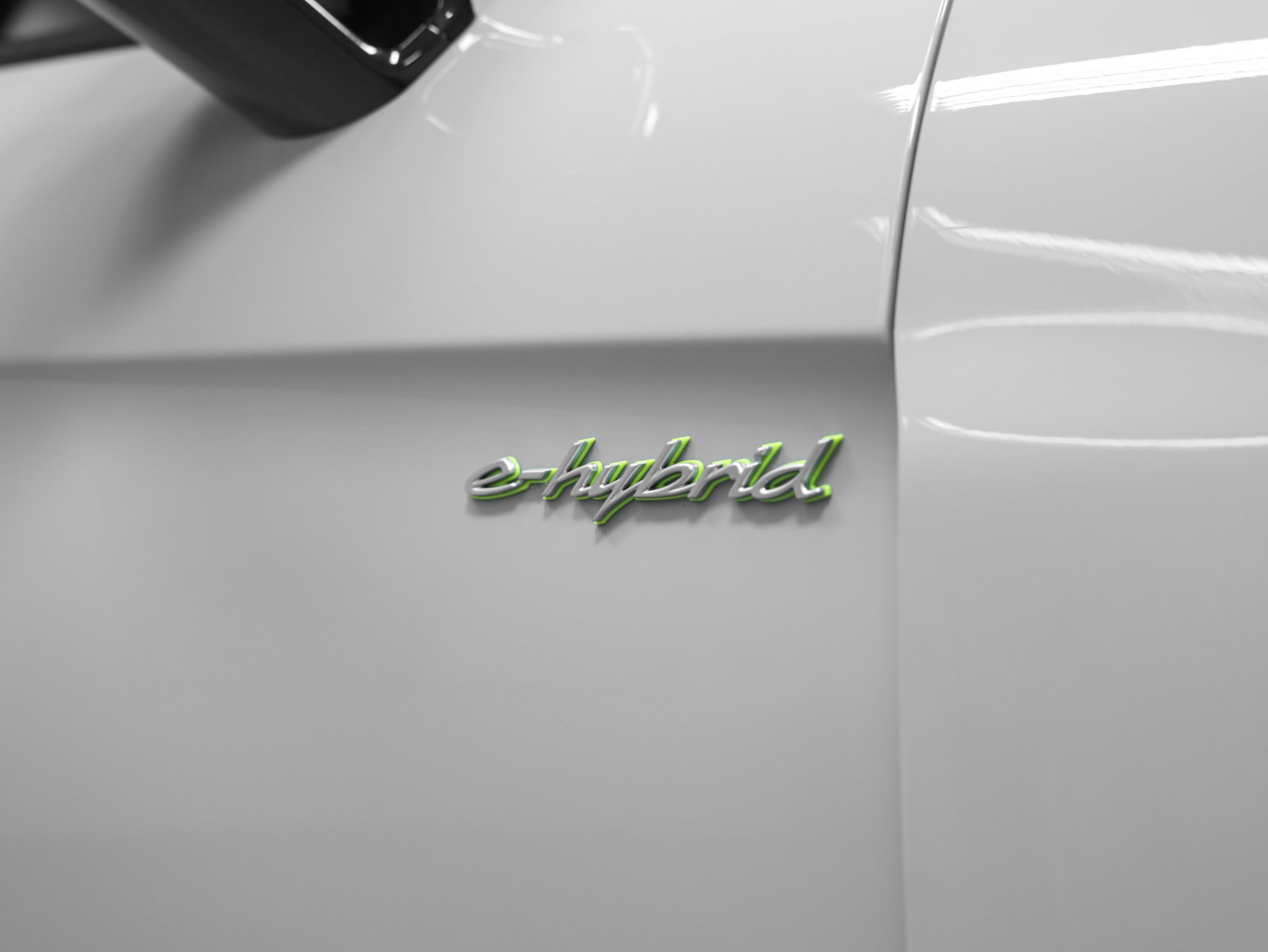 Certified 2026 Porsche Panamera 4 E-Hybrid AWD/4WD image 15