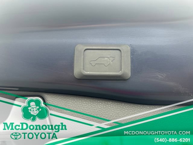 Certified 2025 Toyota RAV4 XLE w/ Convenience Package AWD/4WD image 9
