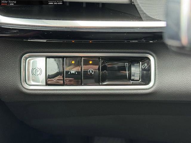 New 2026 Buick Envision Sport Touring image 22