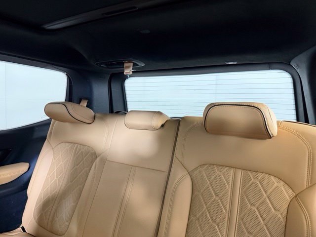 Used 2022 Jeep Grand Wagoneer Series III w/ Rear Seat Video Group 1 AWD/4WD image 88