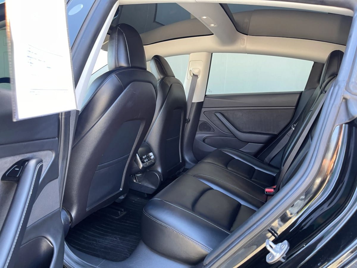 Used 2019 Tesla Model 3 Long Range AWD/4WD image 18